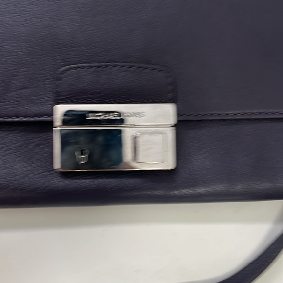 LIKE NEW! Michael Kors Dark Plum Leather Sloan Convertible Crossbody to Clutch - Picture 6 of 8